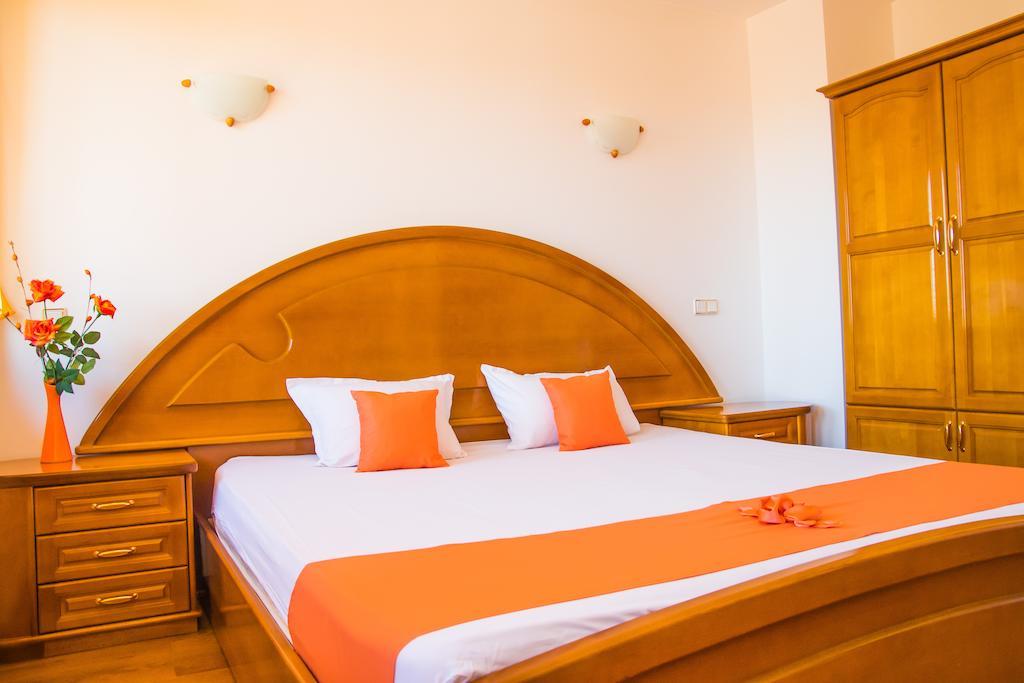 Family Hotel Elegance Arbanasi Habitación foto