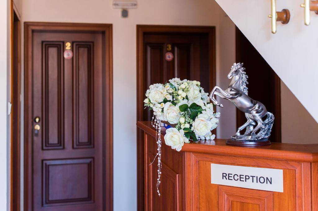 Family Hotel Elegance Arbanasi Exterior foto