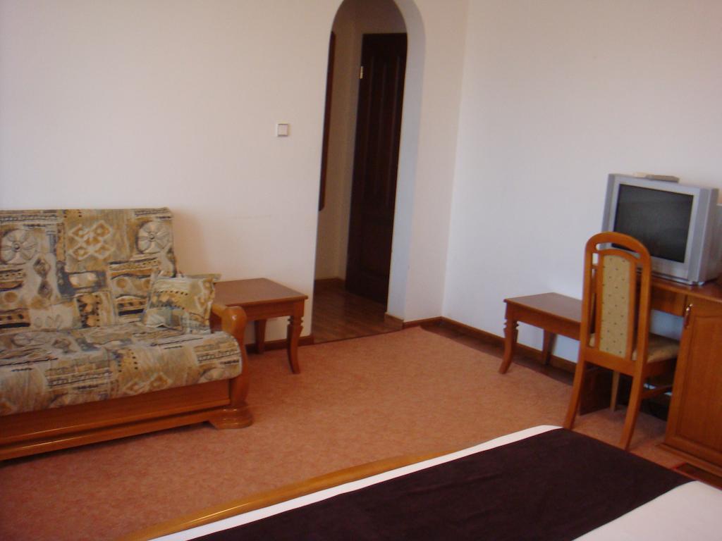 Family Hotel Elegance Arbanasi Habitación foto