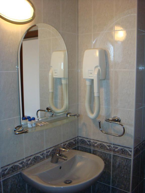 Family Hotel Elegance Arbanasi Habitación foto