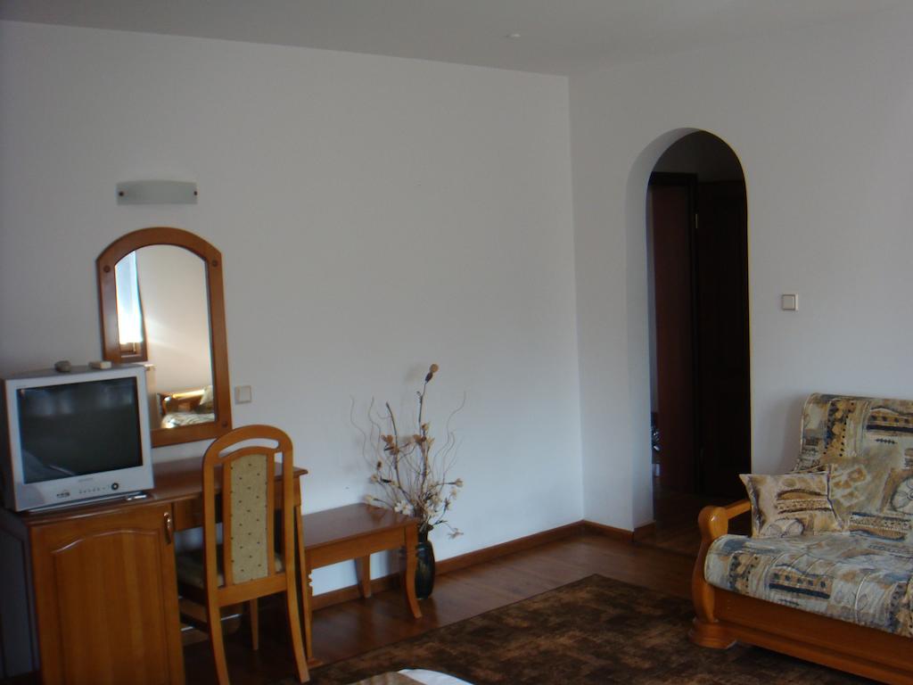 Family Hotel Elegance Arbanasi Habitación foto